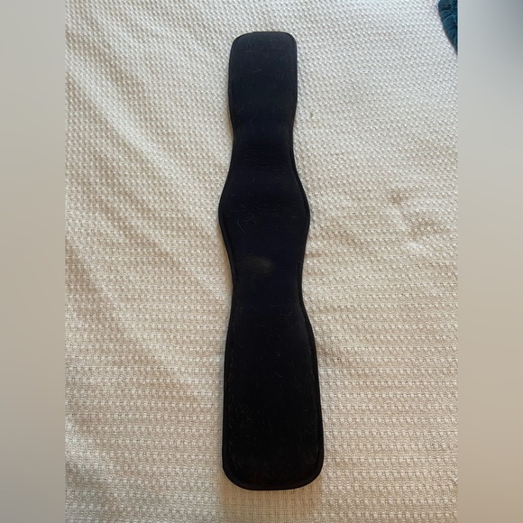 Shedrow Girth - Picture 4 of 5